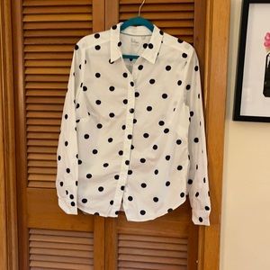 NWOT Boden white with navy blue polka dots.